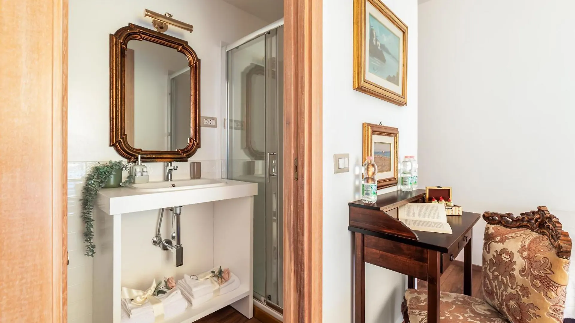 Guest House Maison 6 Lido di Ostia Italia